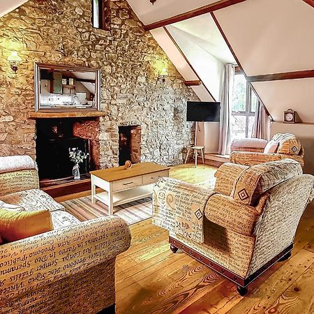 Garnffrwd Park Hotel Llanddarog Екстериор снимка