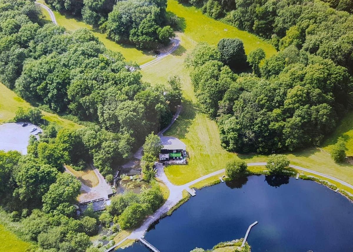 Garnffrwd Park Hotel Llanddarog Екстериор снимка