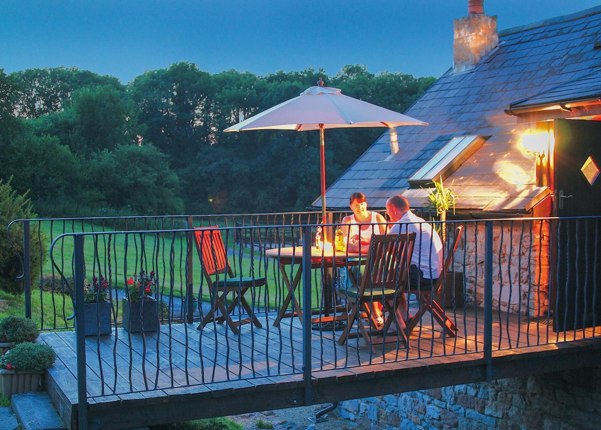 Garnffrwd Park Hotel Llanddarog Екстериор снимка